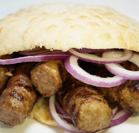 Chevapi Burger / Cevapcici Lepinje (5 Pieces)