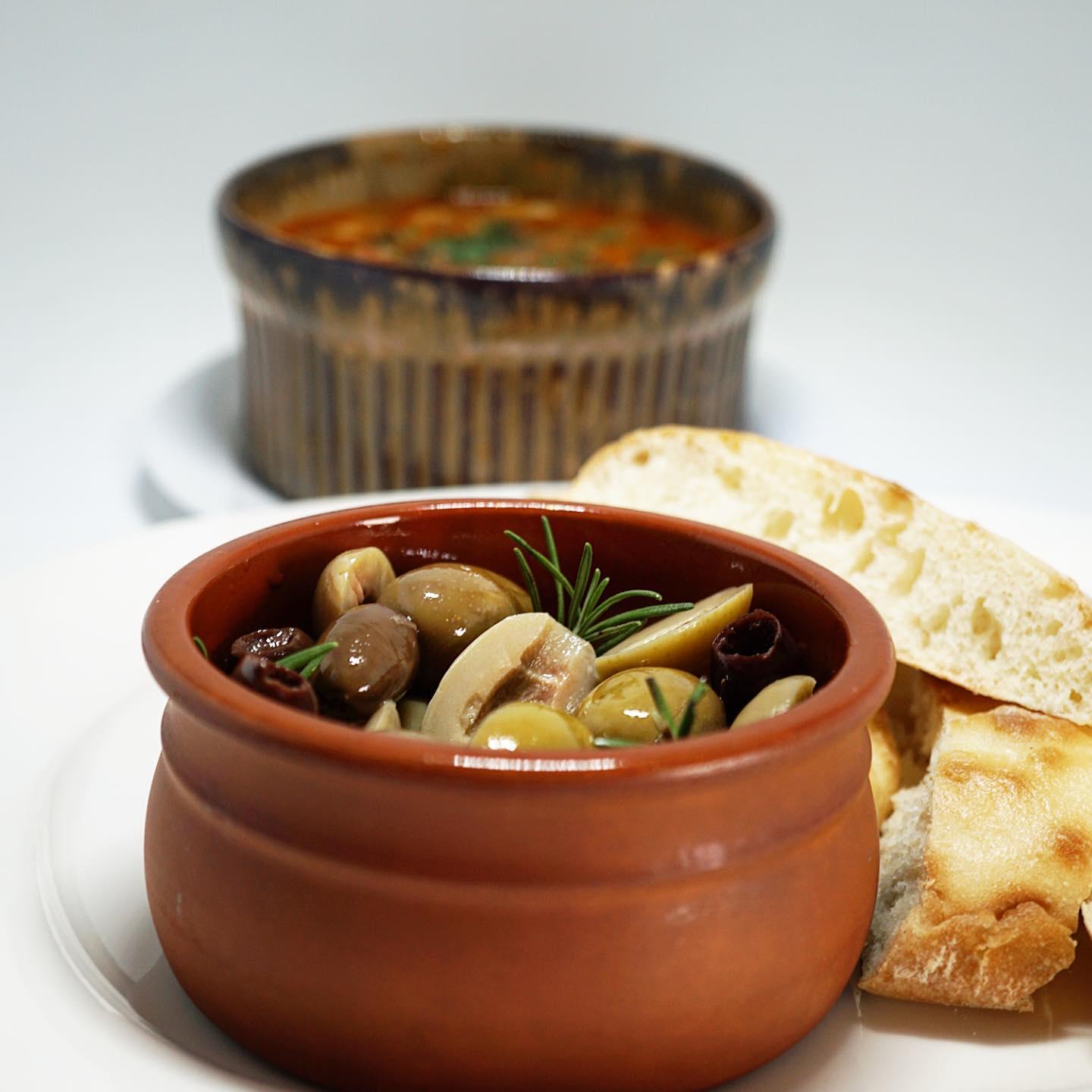 House Marinated Olives 'Masline' 