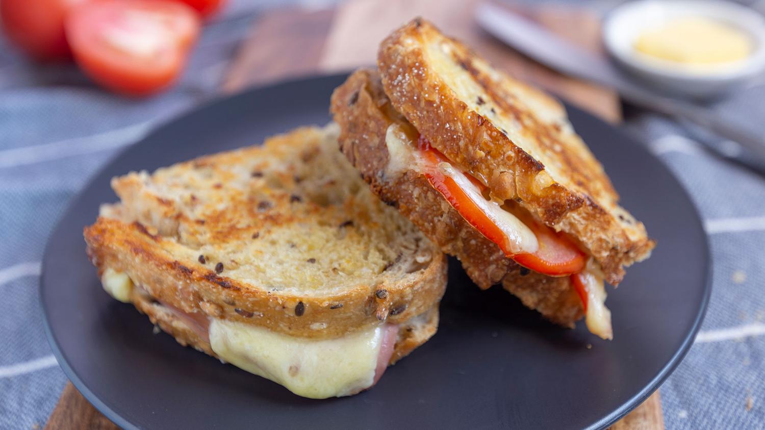 Vegetarian Breakfast Sandwich