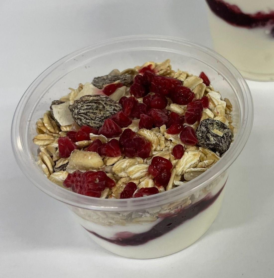 Mini Gluten Free Muesli and Yoghurt Cup (100ML)