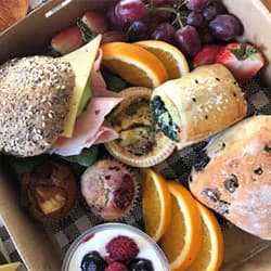 Chefs Selection Deluxe Lunch Pack