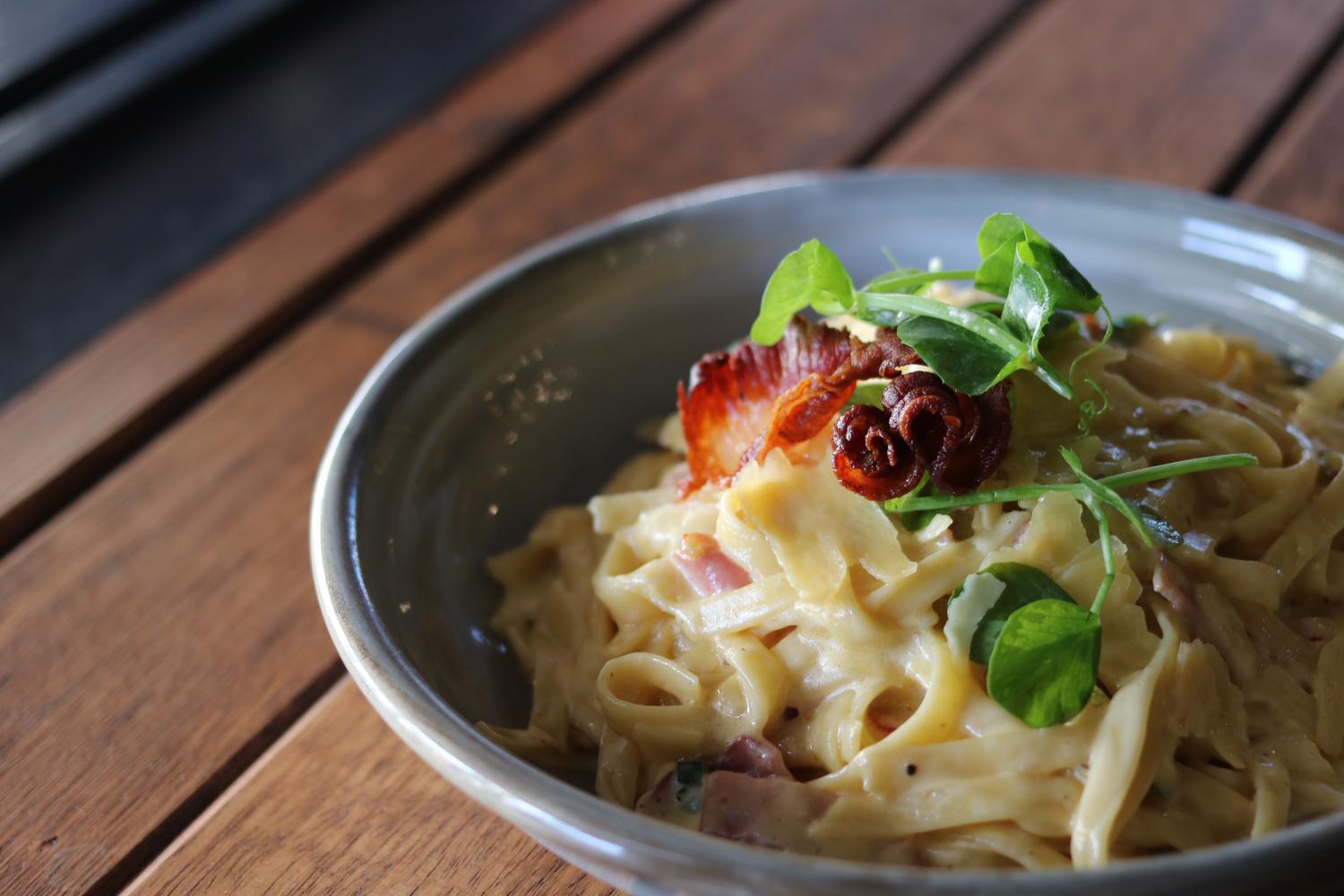Fettucine Carbonara (Small Platter)