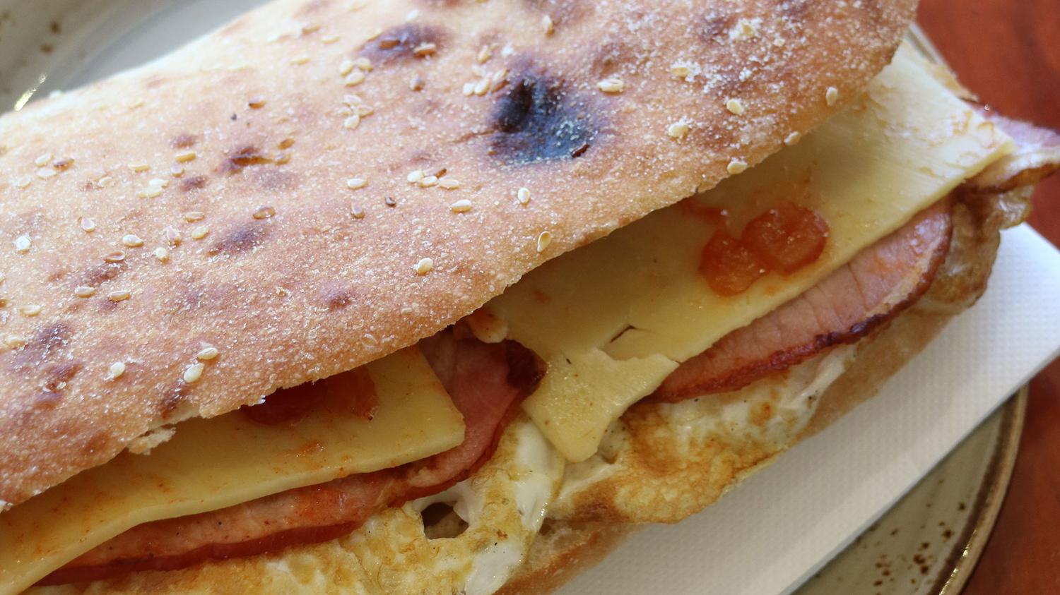 Breakfast Roll
