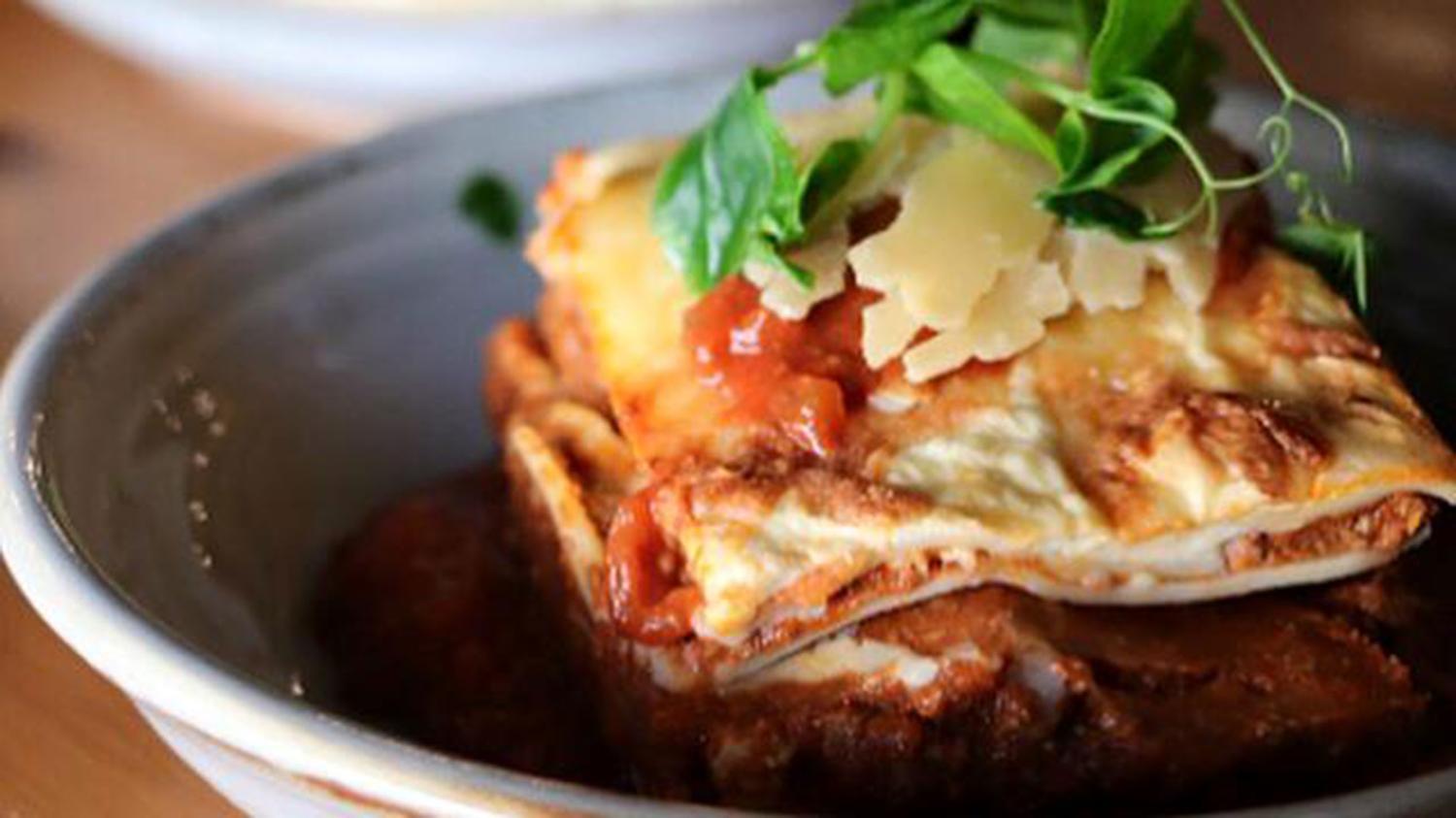 Wagyu Beef Lasagne (Large Platter)