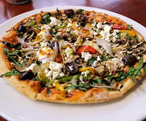Mediterranean Pizza (13 Inches)