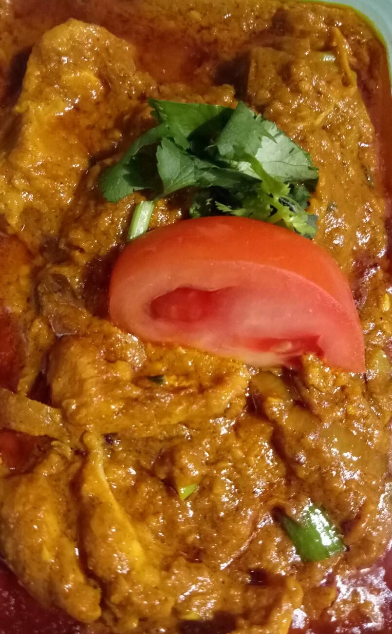 Chicken Shahi Korma & Rice (650ML)
