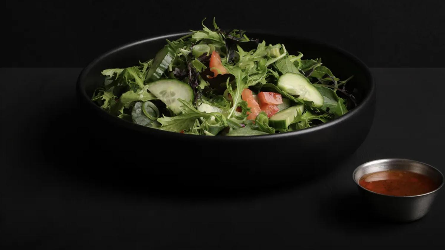 No Dressing Fresh Green Salad