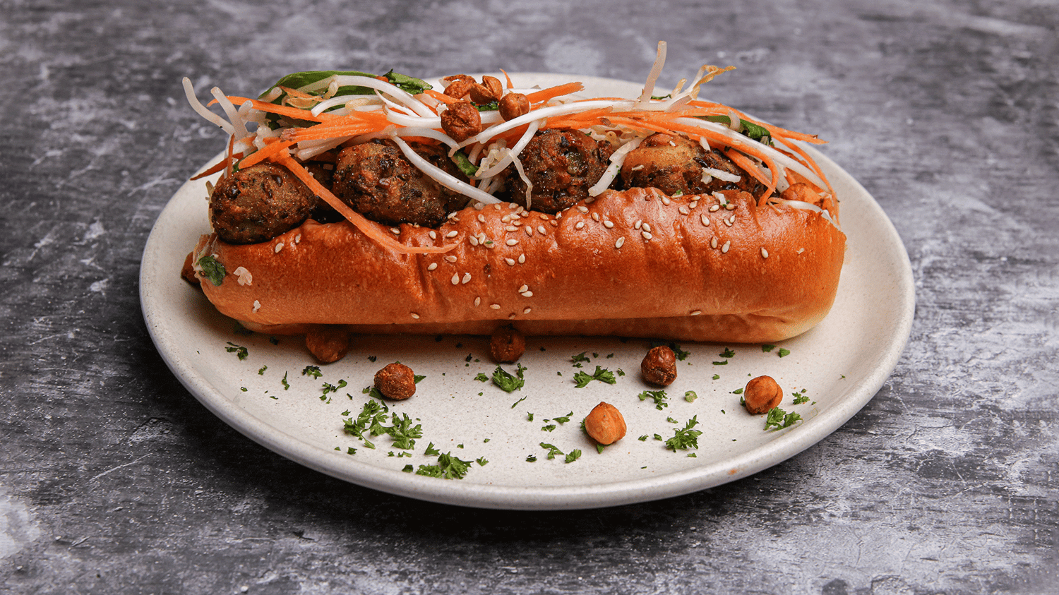 Chickpea and Green Pea Kofta Hot Roll