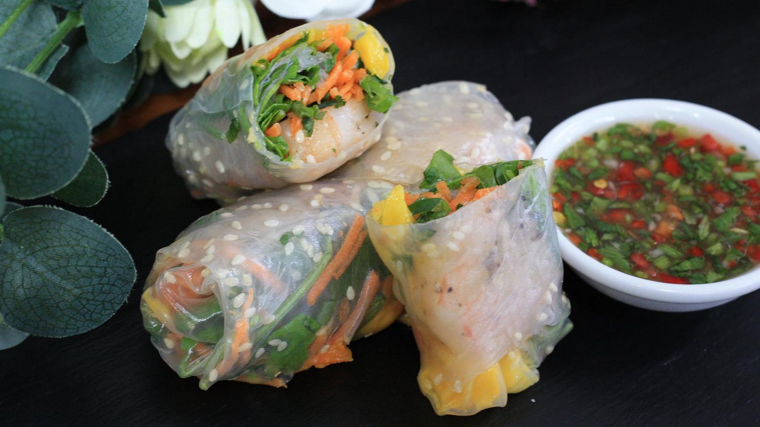 Garlic Prawn Rice Paper Roll