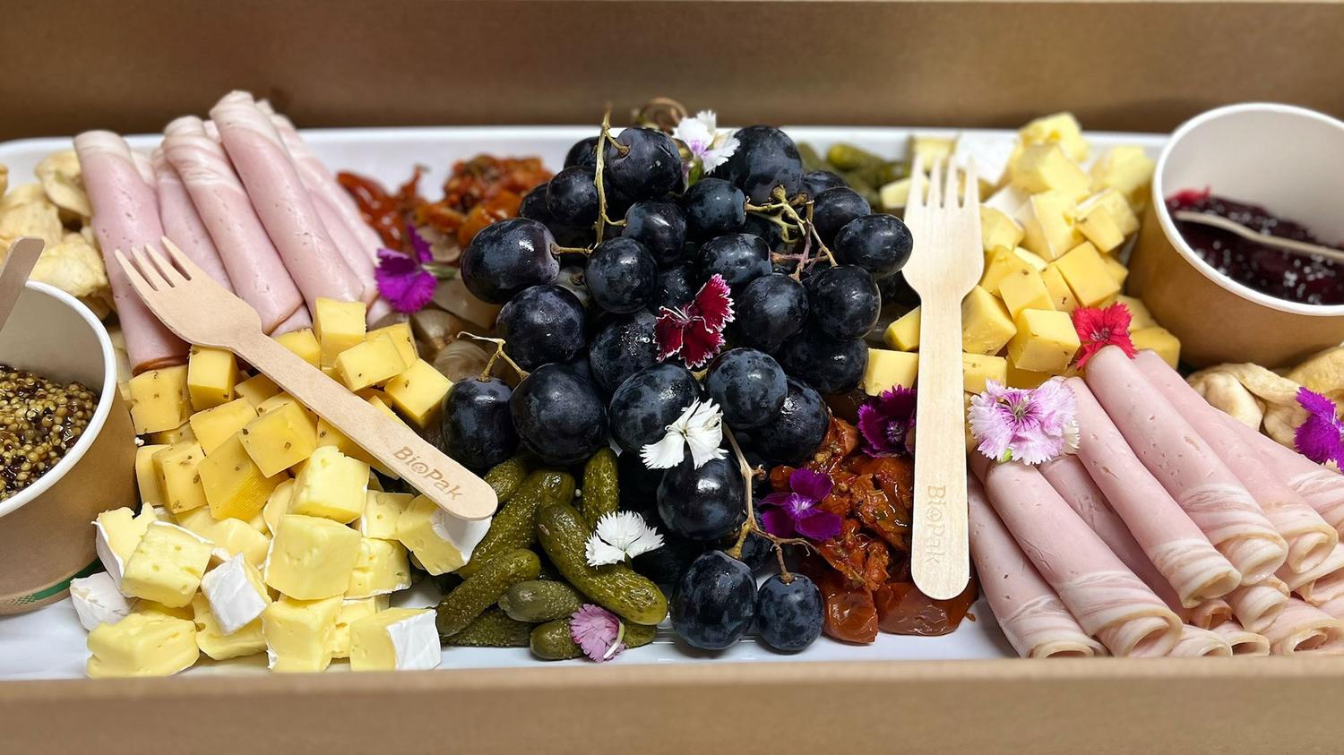 Kiwi Ploughman's Platter