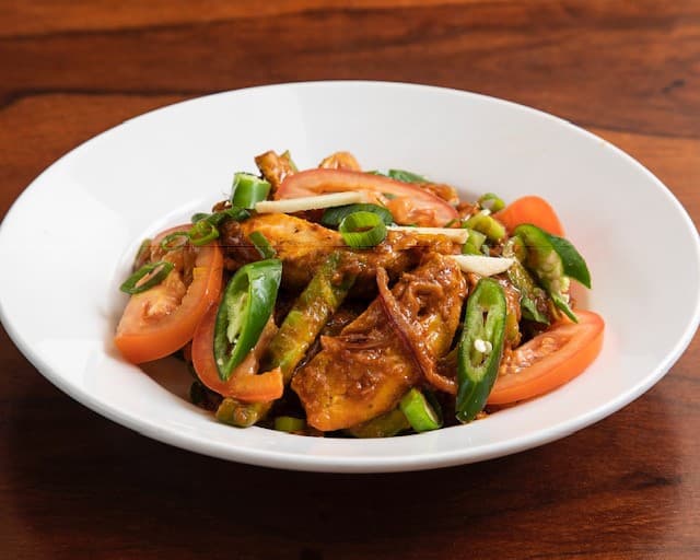 Chicken Jalfrezi Curry Platter