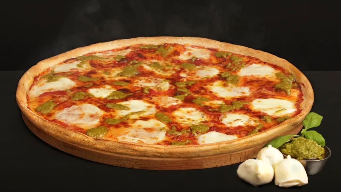 The Buffalo Mozzarella Pizza