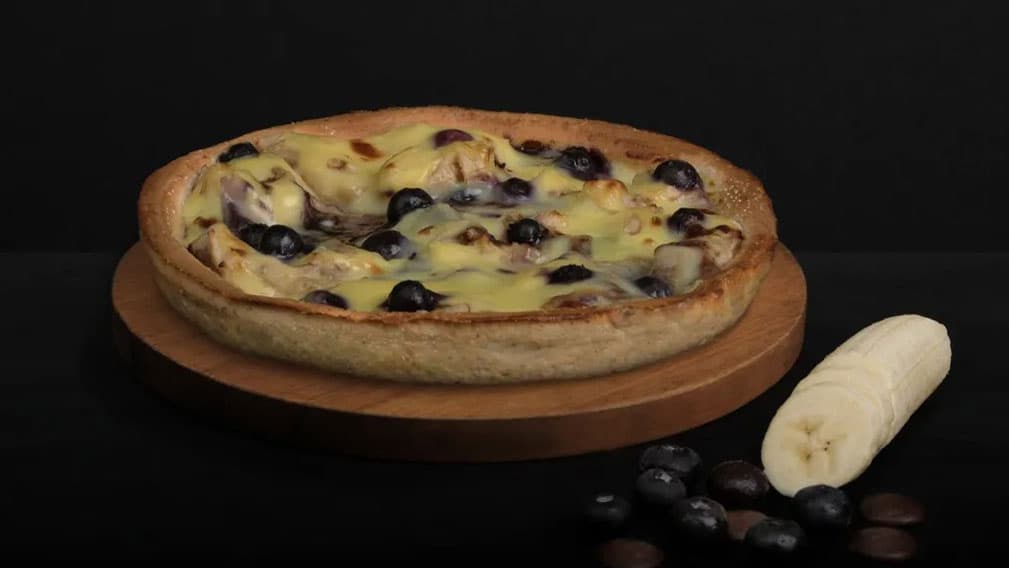 Unearthly Dessert Pizza