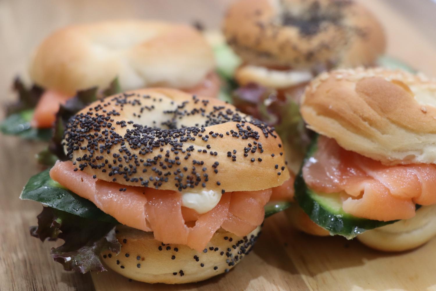 New York Mini Bagels - Smoked Salmon 