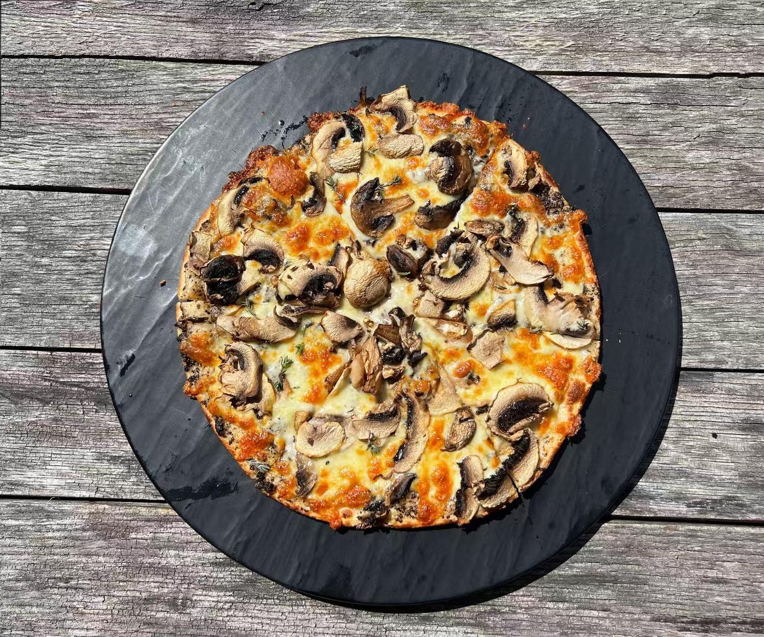 Fungi Pizza (10 Inches)