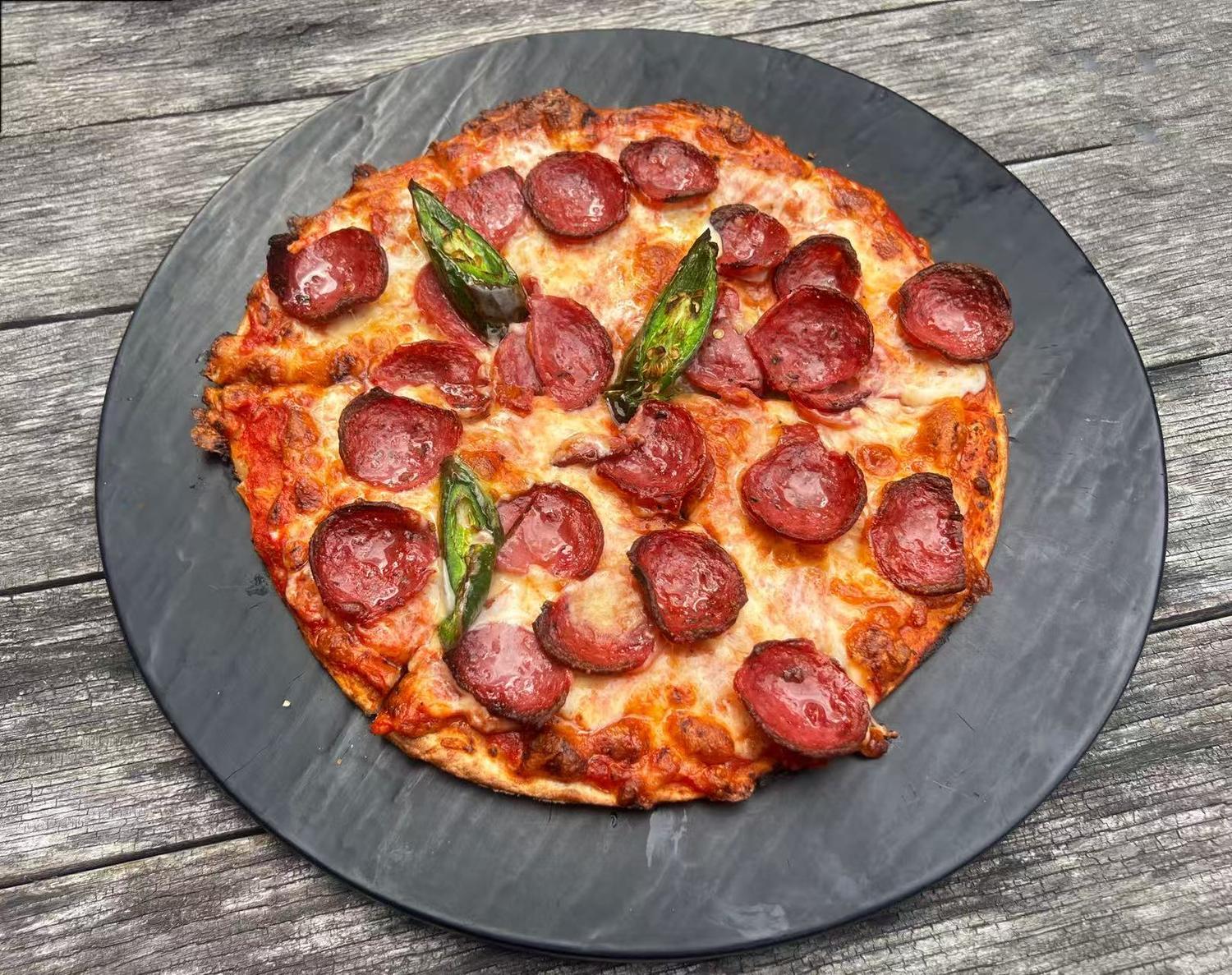Salami Pizza (10 Inches)