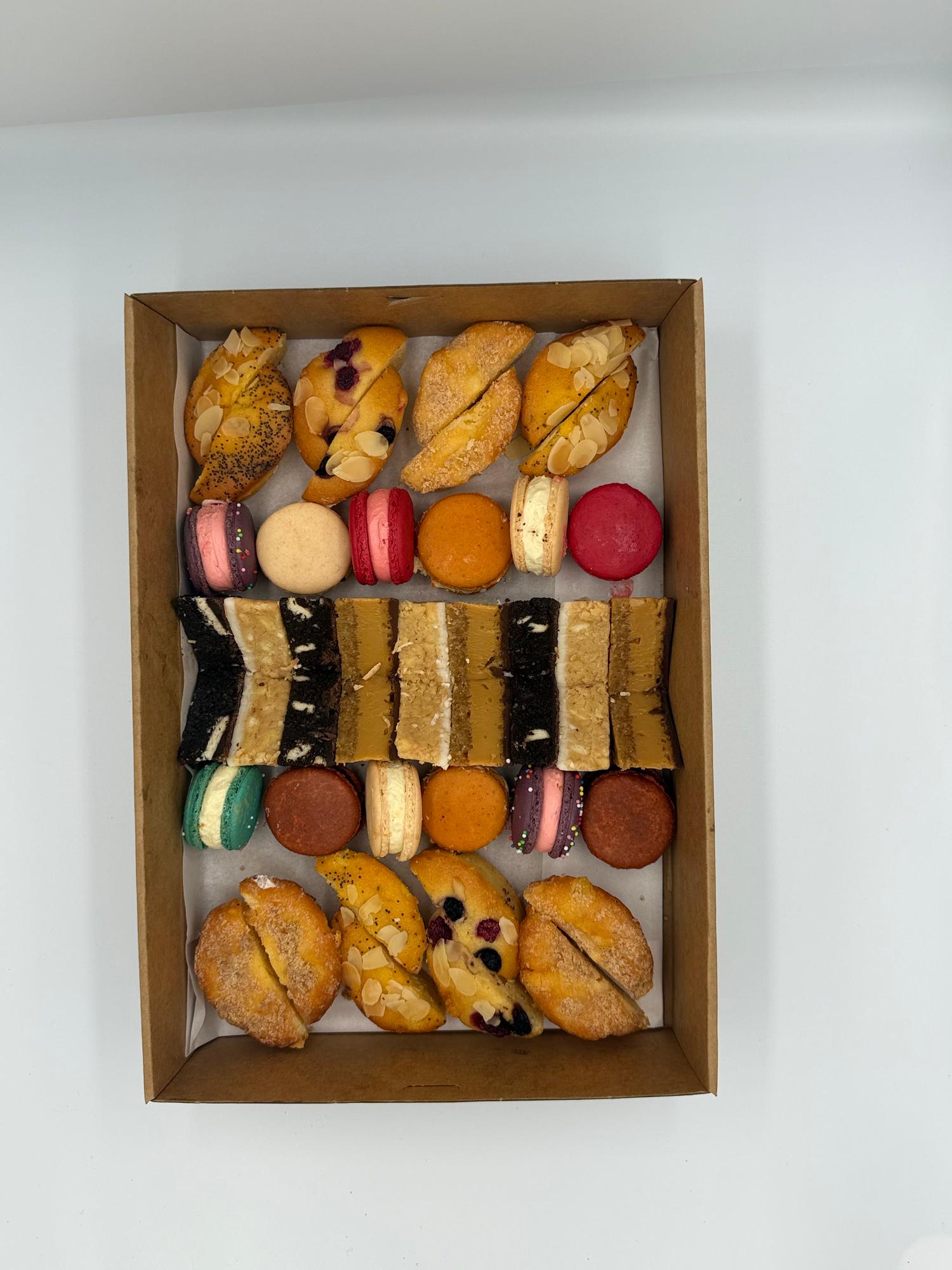 PM Sweet Platter (29 Pieces)