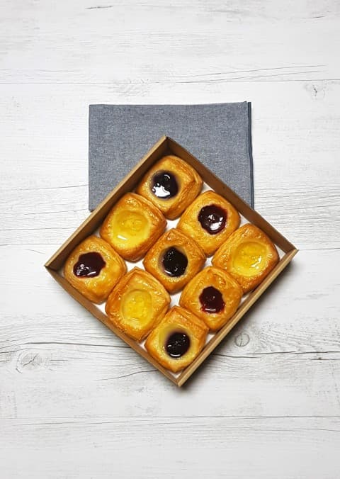 Fruit Danish Platter 