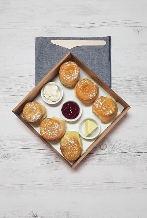 Classic Scones (Box of 18)
