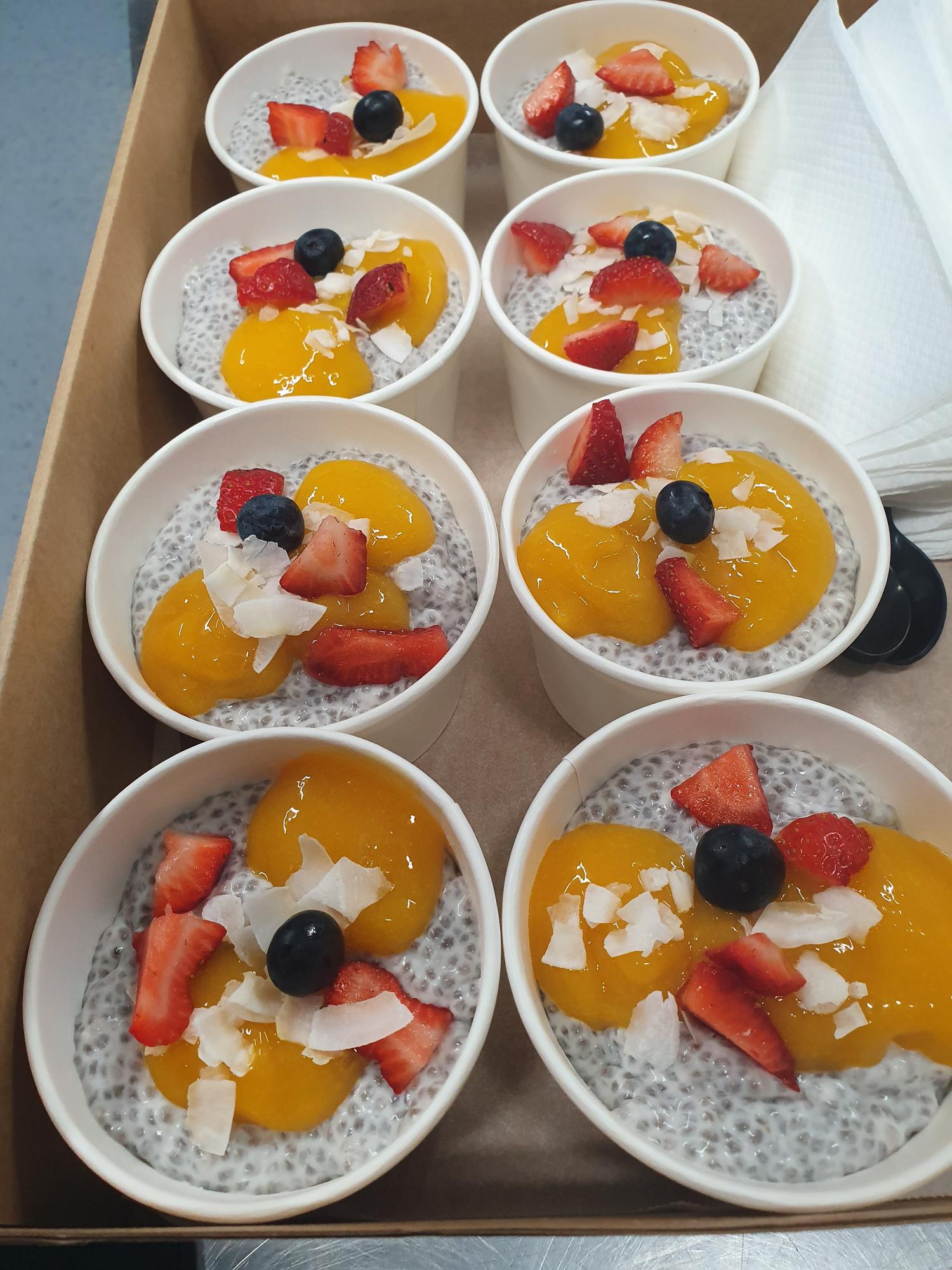Mango and Macadamia Chia Pudding Pot