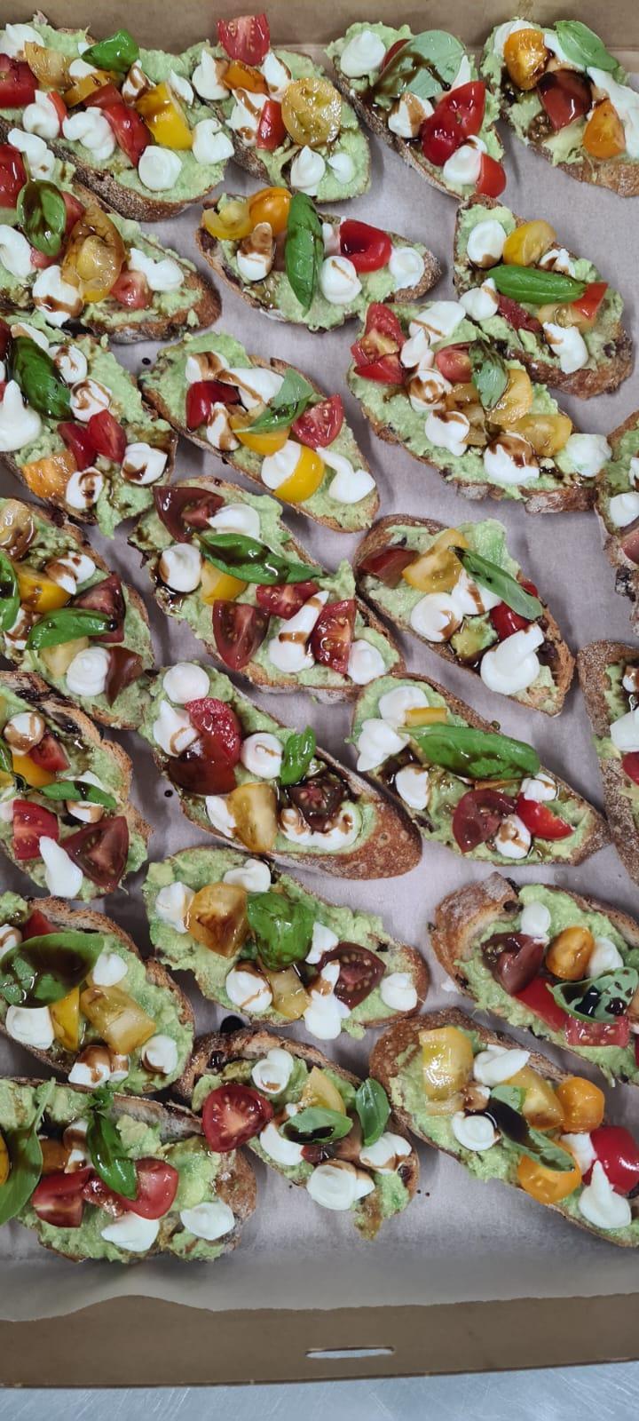 Breakfast Bruschetta Platter (24 Pieces)
