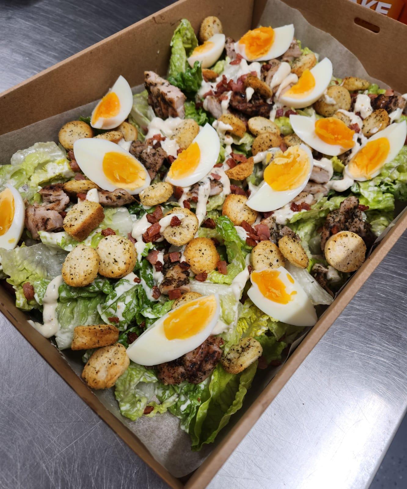 Crisp Classic Caesar Salad (Medium Platter)