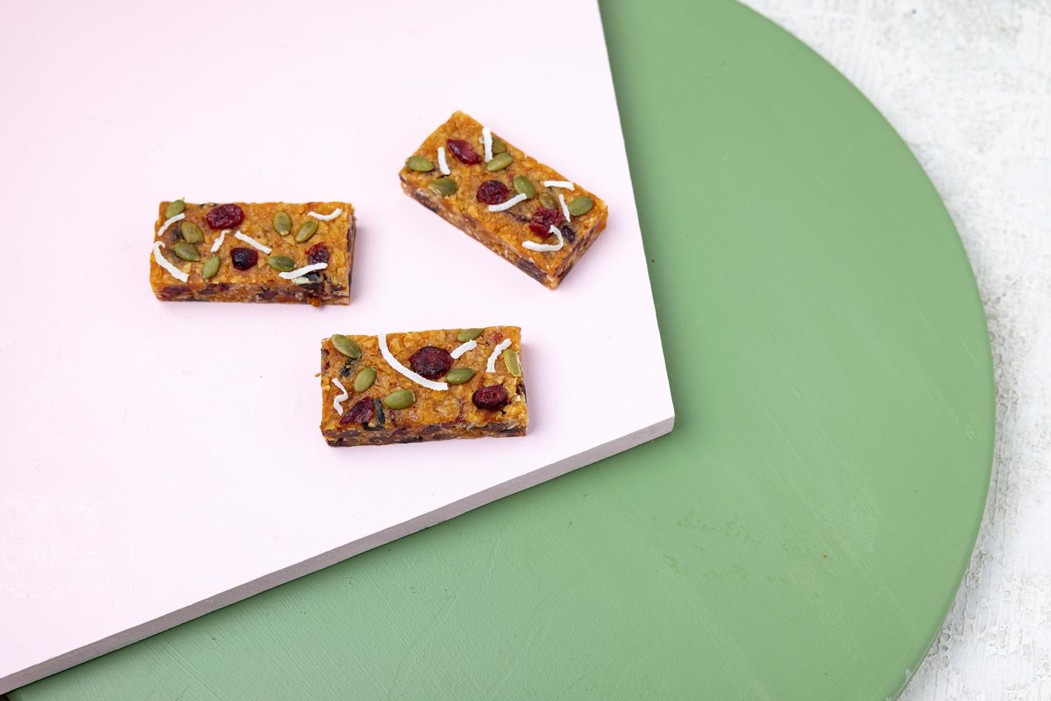 Muesli Bar Slice