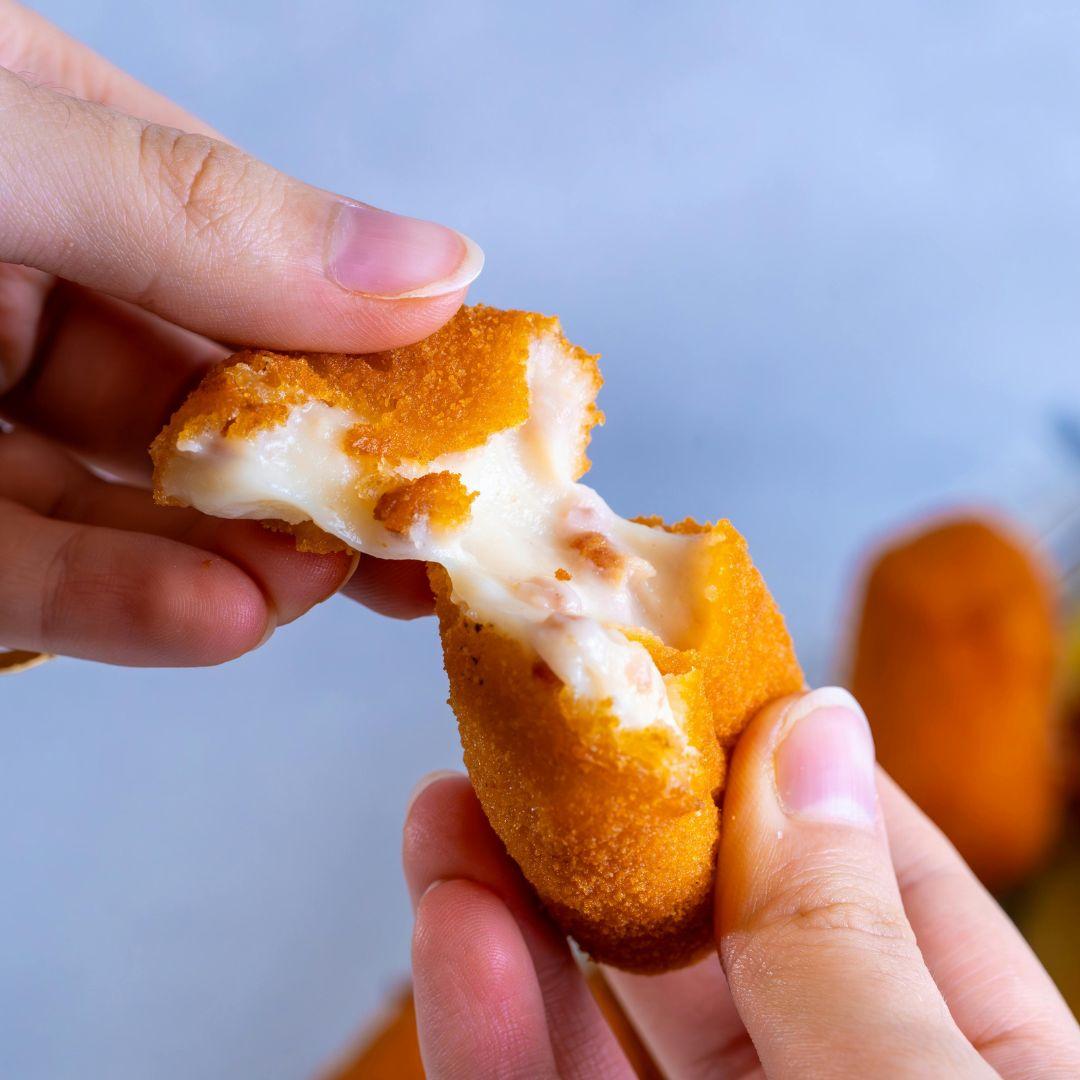 Cheesey Mozzarella Sticks