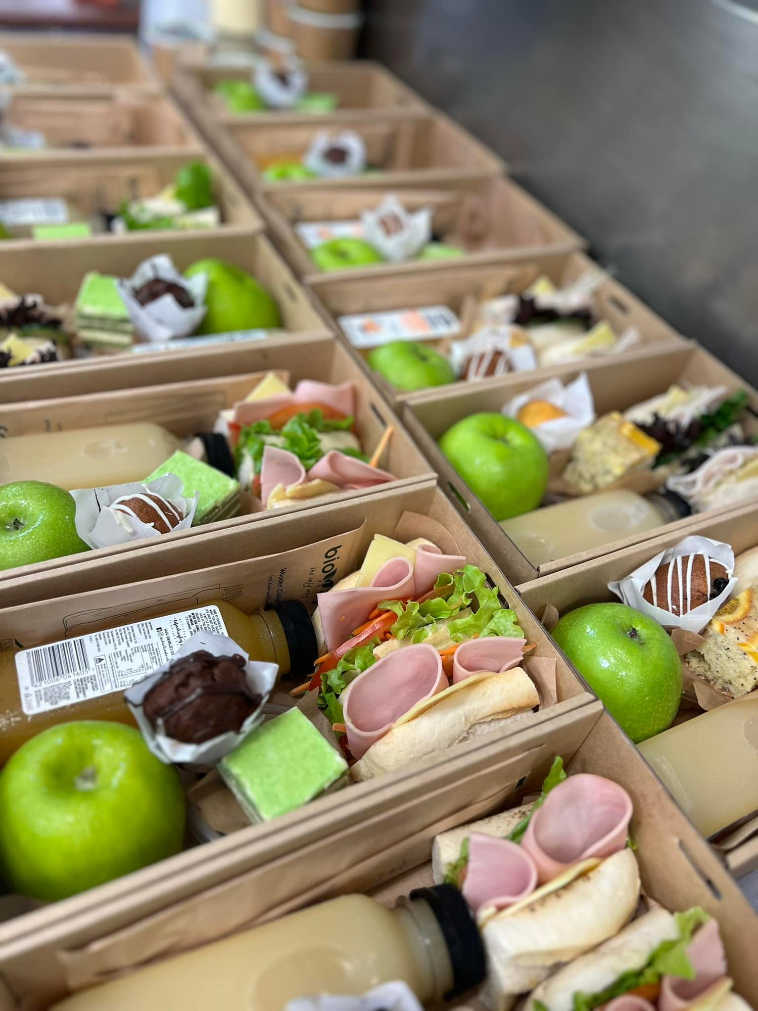 Corporate Lunch Box