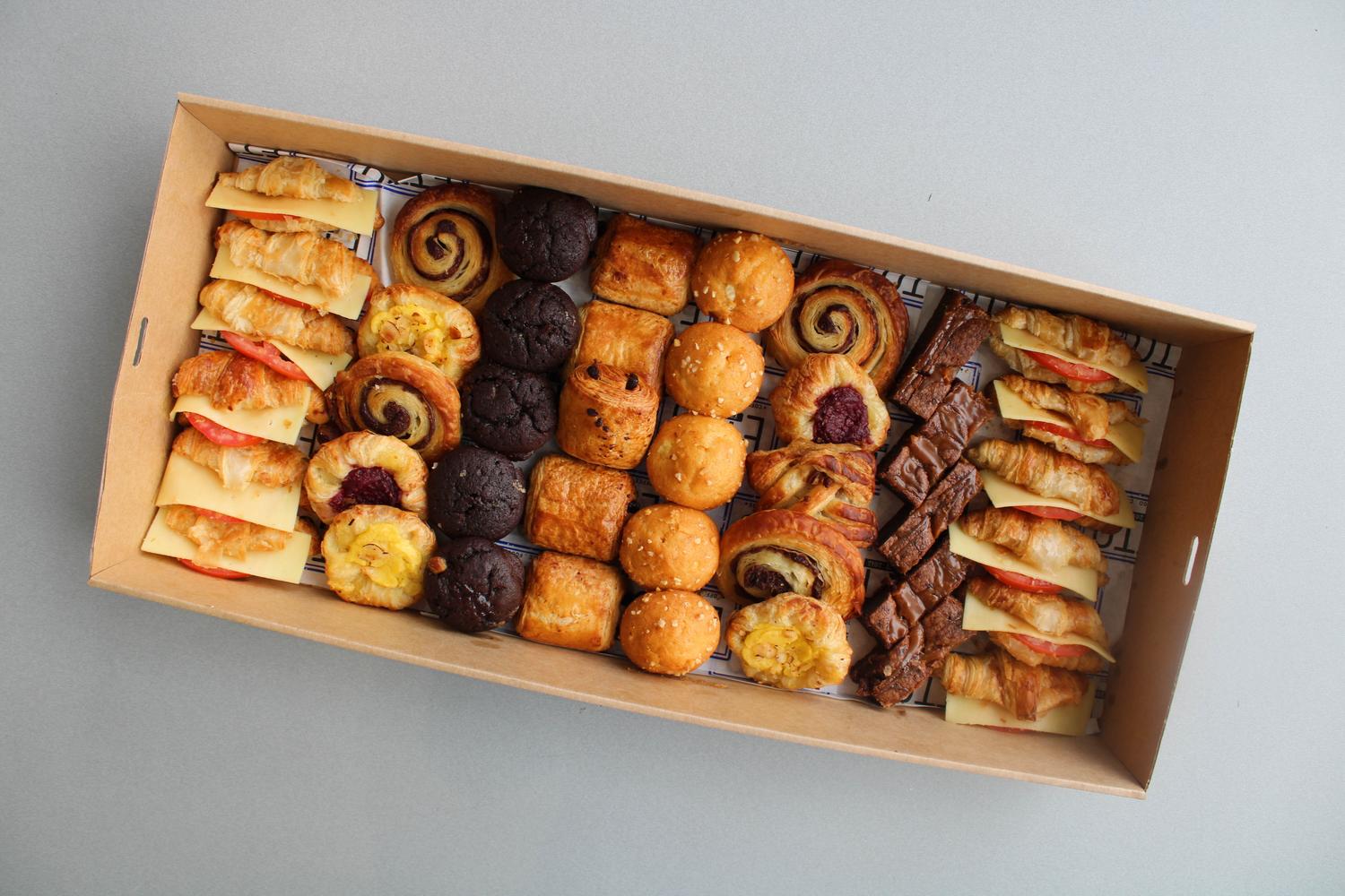 Breakfast Pastry Collection Box (40pcs)