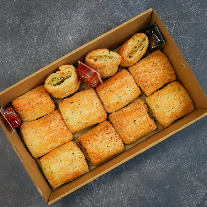 Spinach Feta Sausage Rolls (Box of 12)