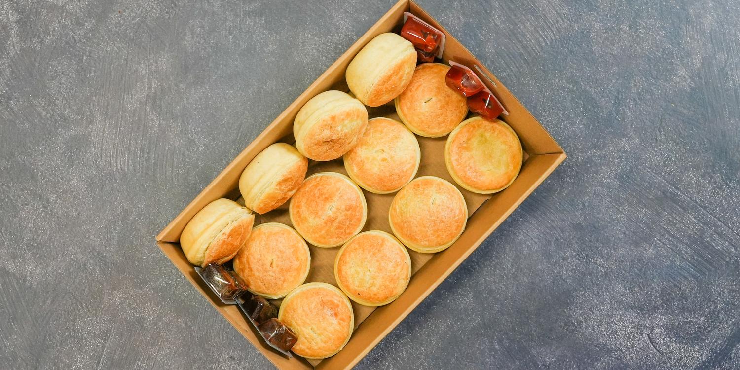 Mini Beef Pies (Box of 12)
