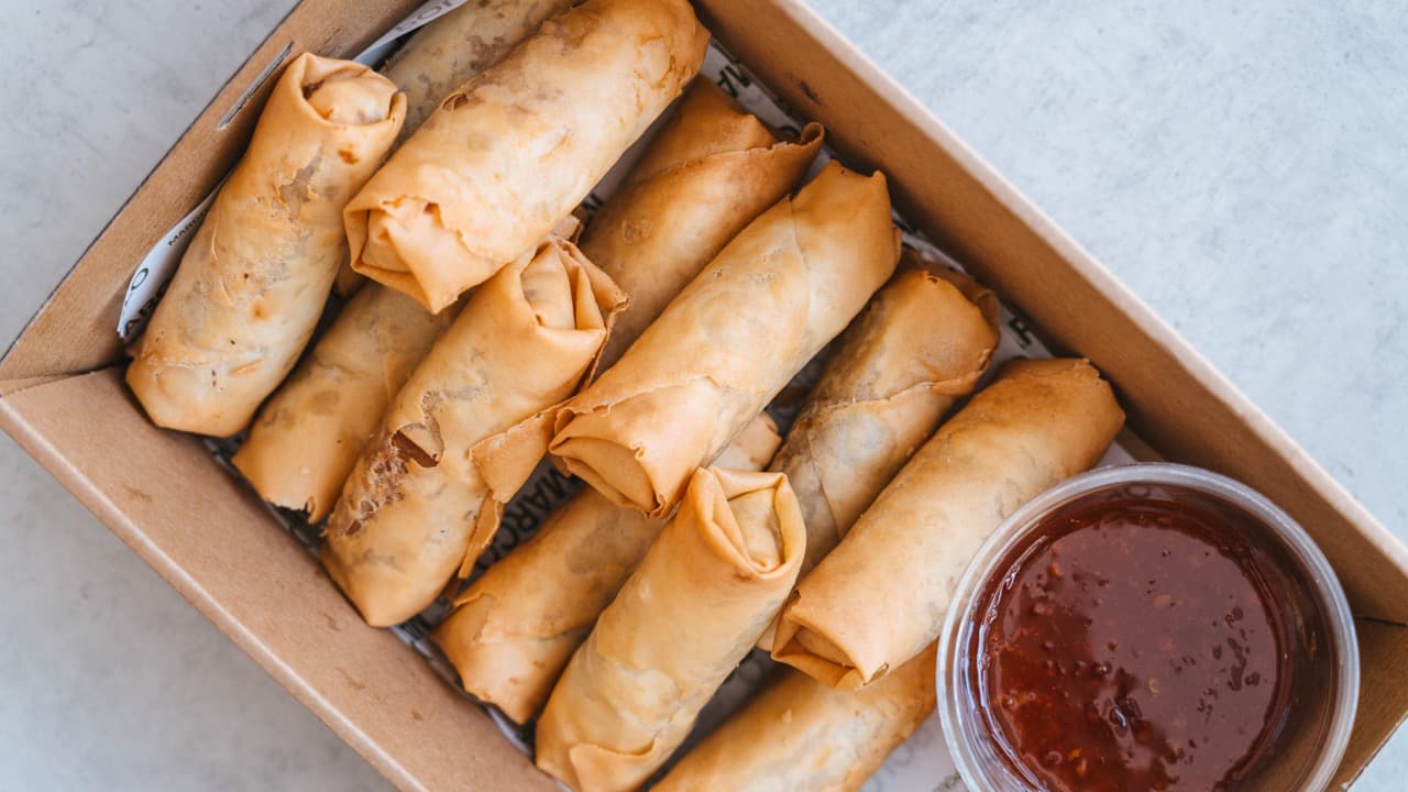 Vegetarian Spring Rolls, Dipping Sauce