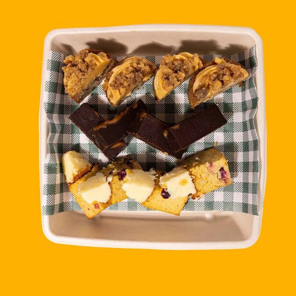 Gluten Free Cakes Platter (12 Pieces)