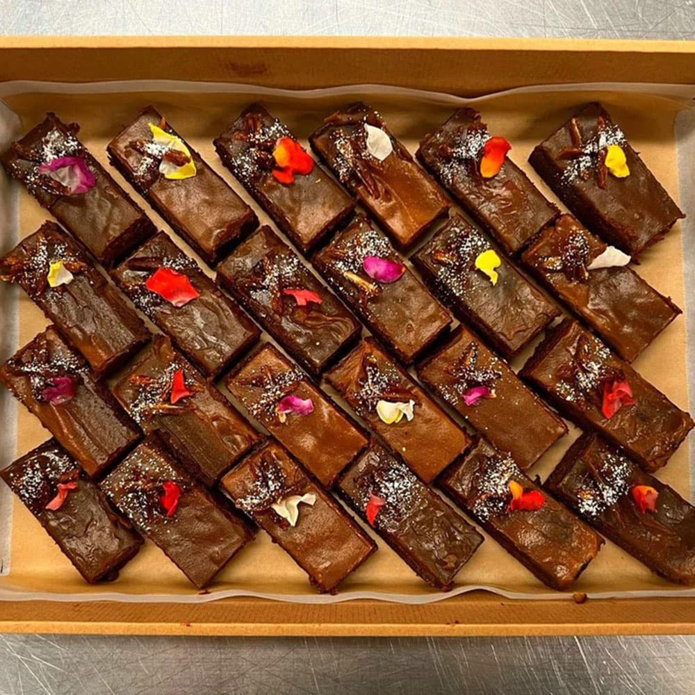 Gluten Free Sticky Date Slices with Dulce De Leche