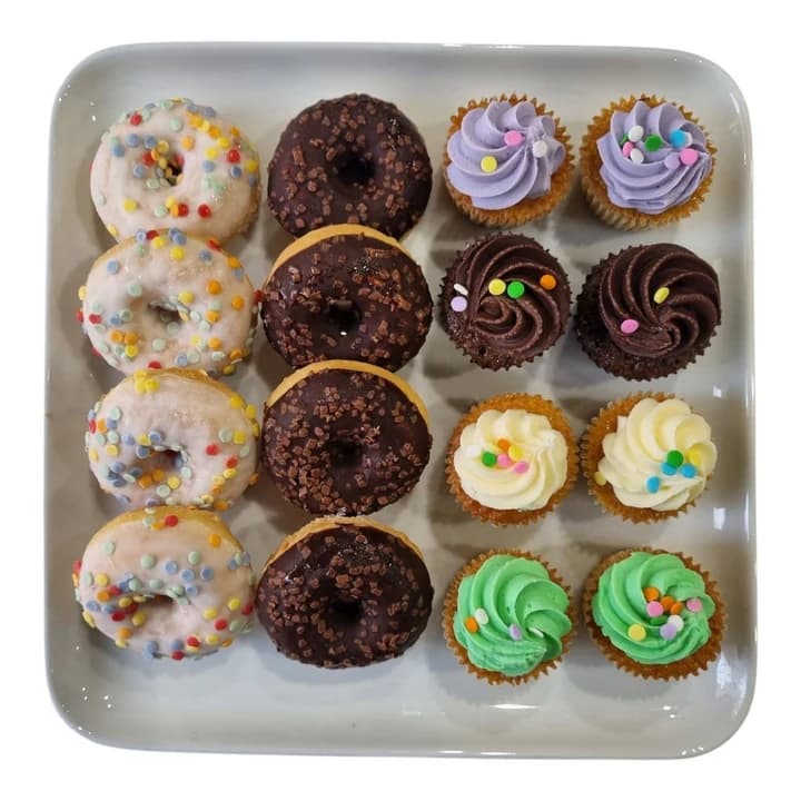 Baby Cupcakes & Mini Donuts