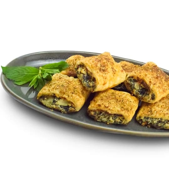 Middle Eastern Za'atar Spinach and Cashew Puffs