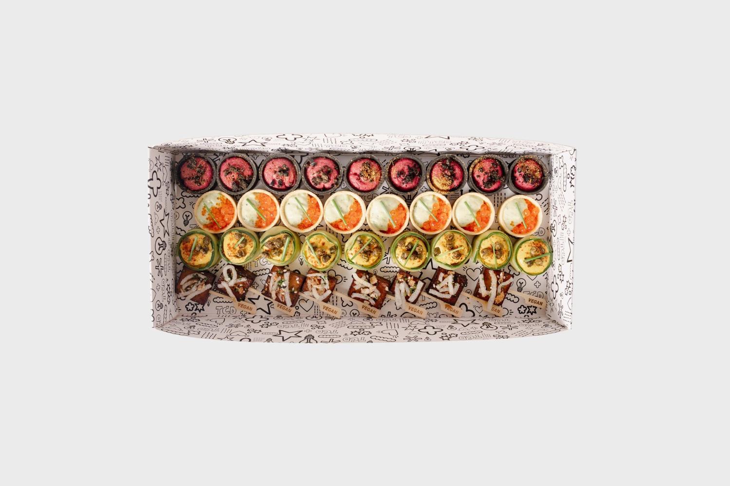Opera House Canapé Box (Medium)