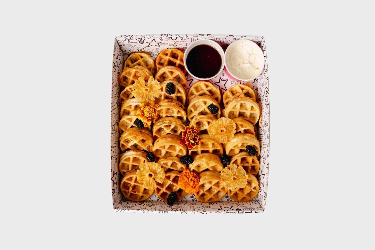Waffle Me Sweet Box (Large)