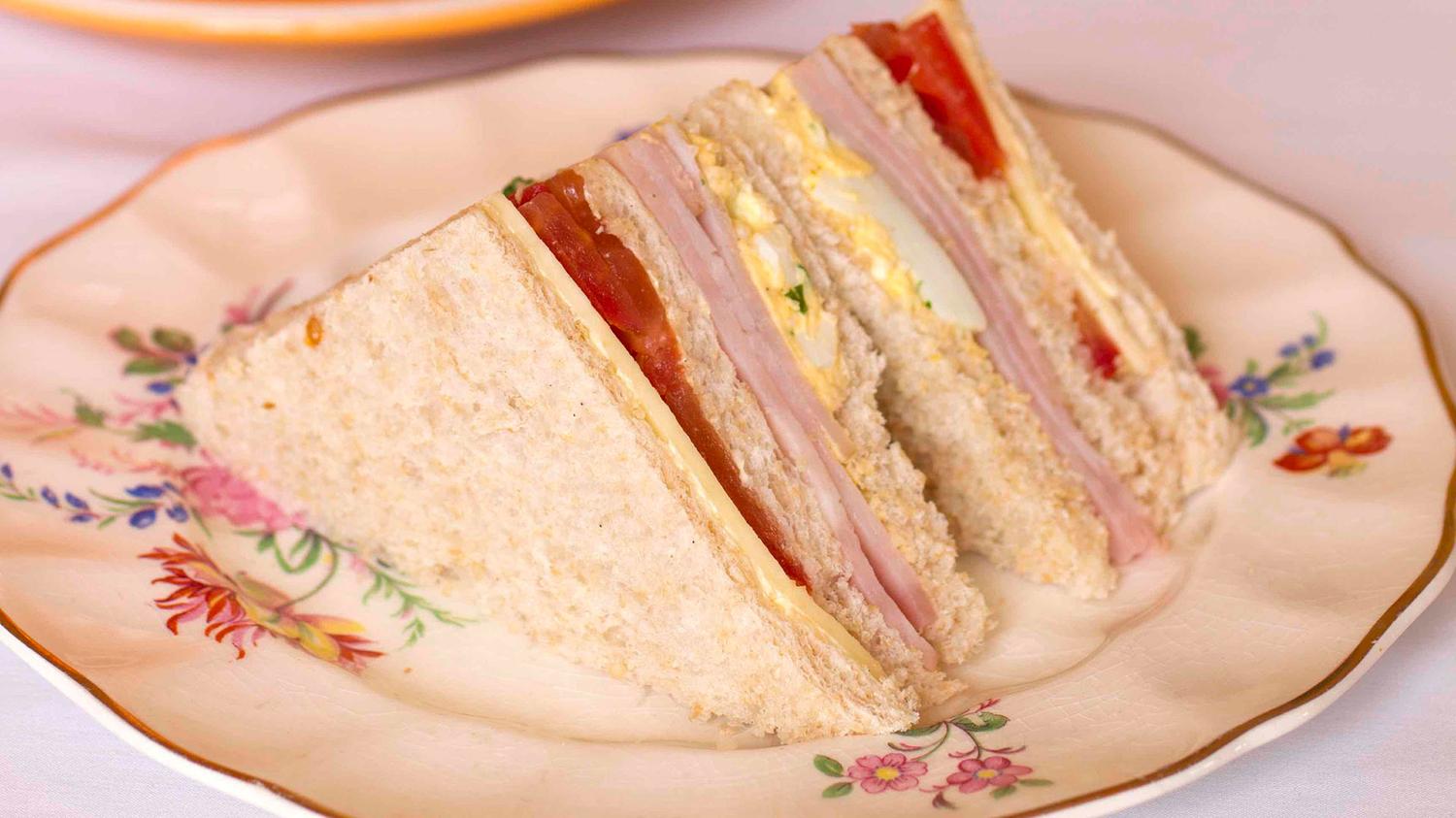Vegetarian Triangle Sandwiches