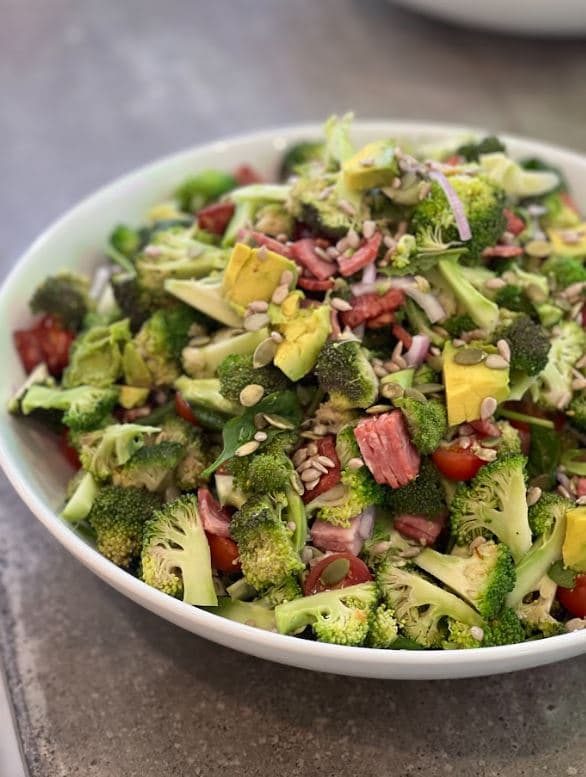 Broccoli and Bacon Salad (Large Bowl)