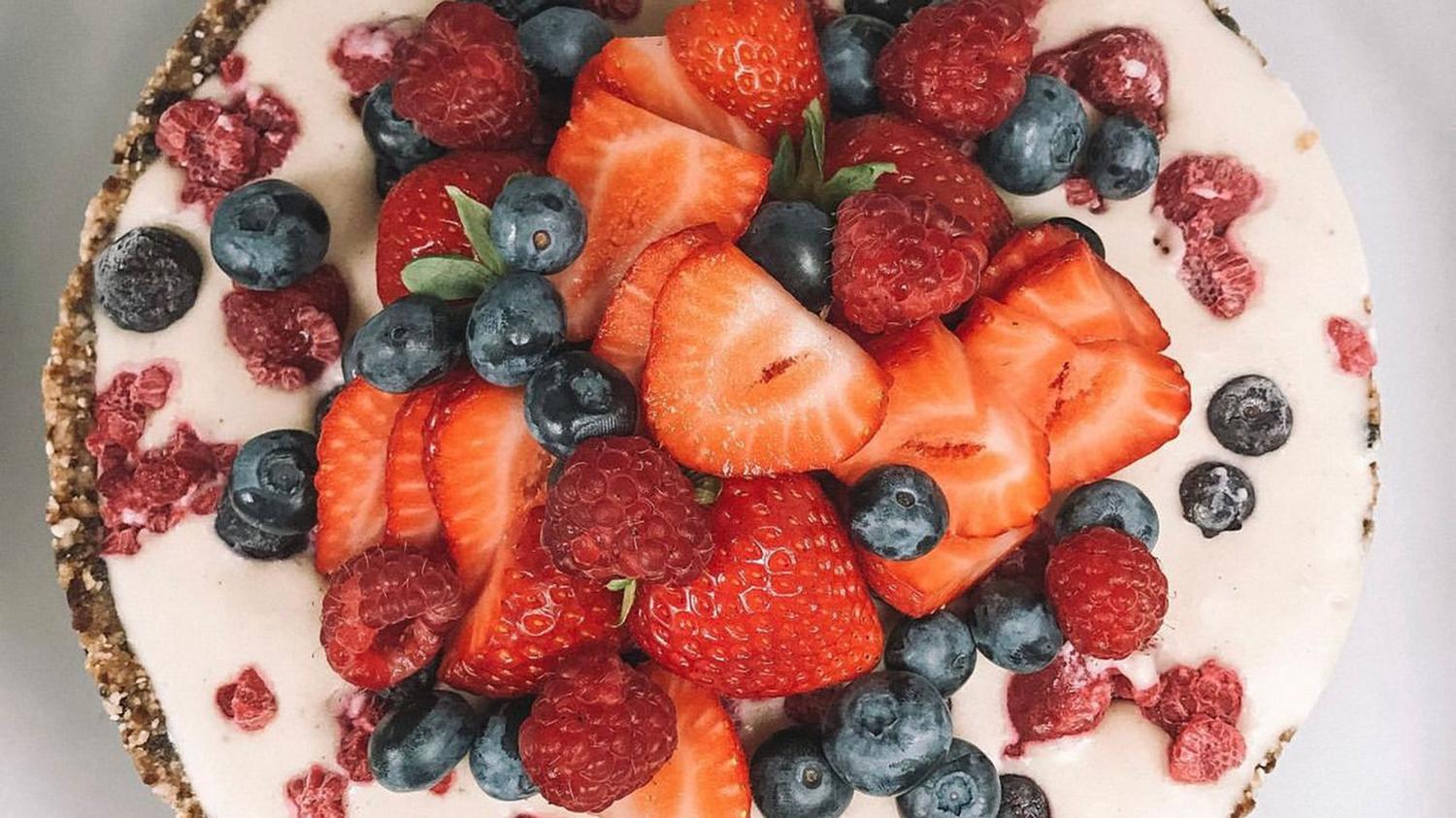 Whole Unbaked Vegan Cheesecake - Berry and Vanilla