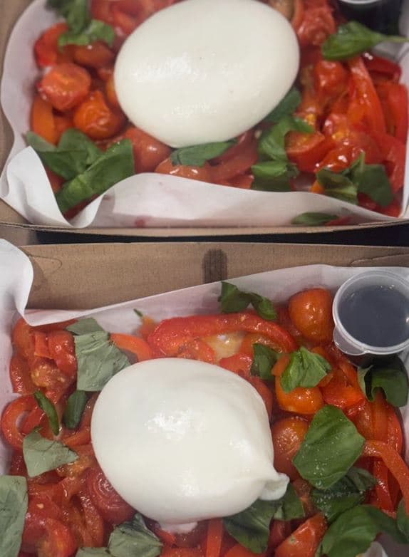 Burrata, Capsicum & Cherry Tomatoes