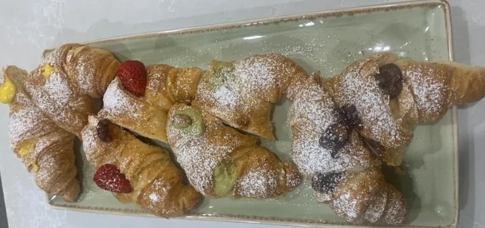 Plain Croissant