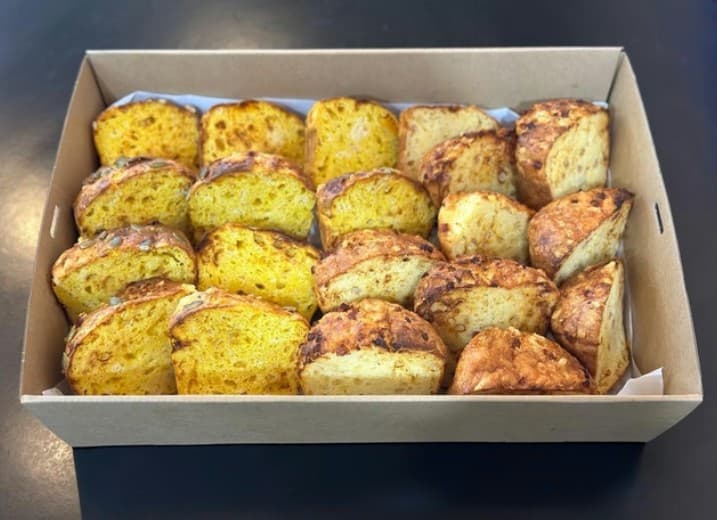 Small Assorted Savoury Muffin Platter (8 Pieces)