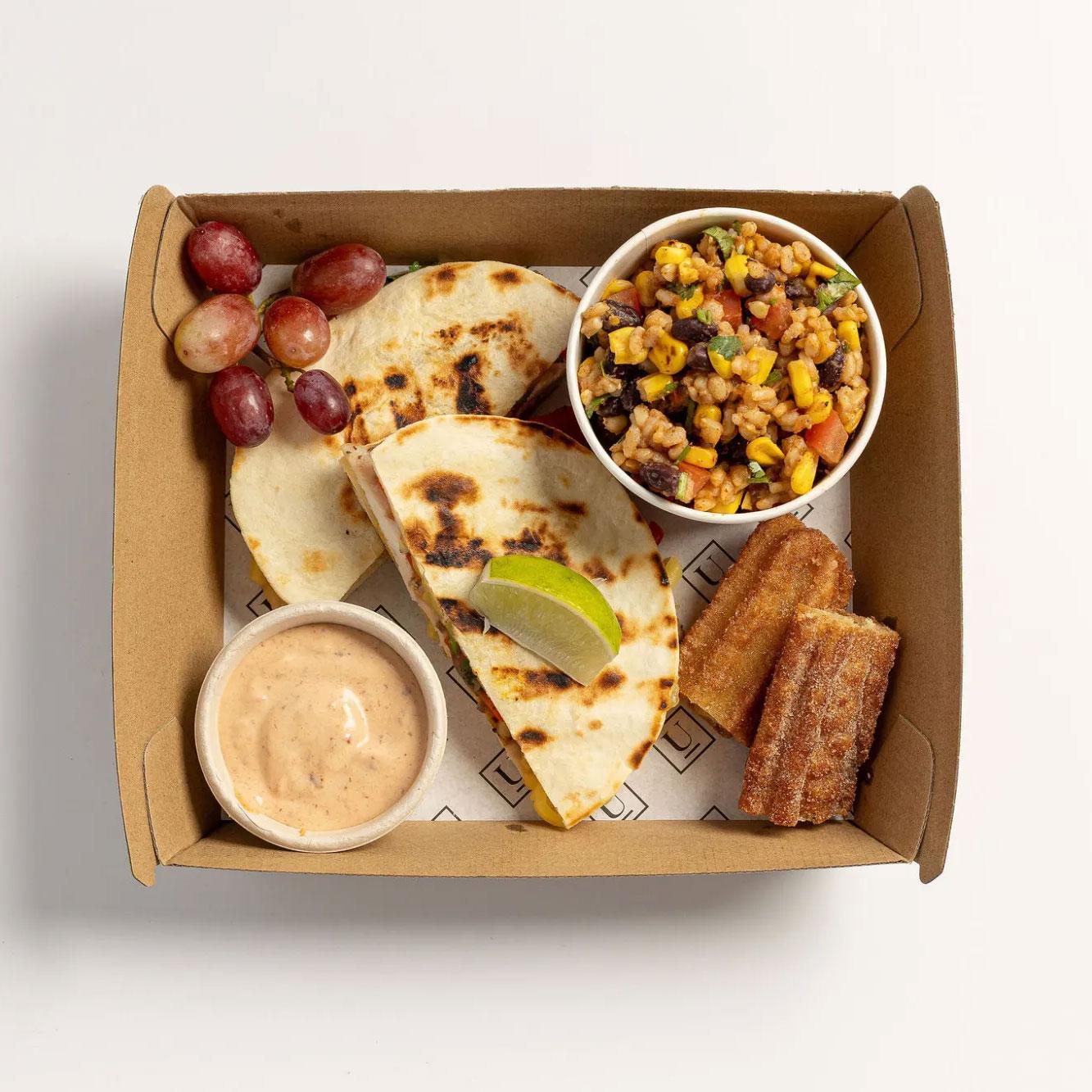 Polla Dilla Lunch Box