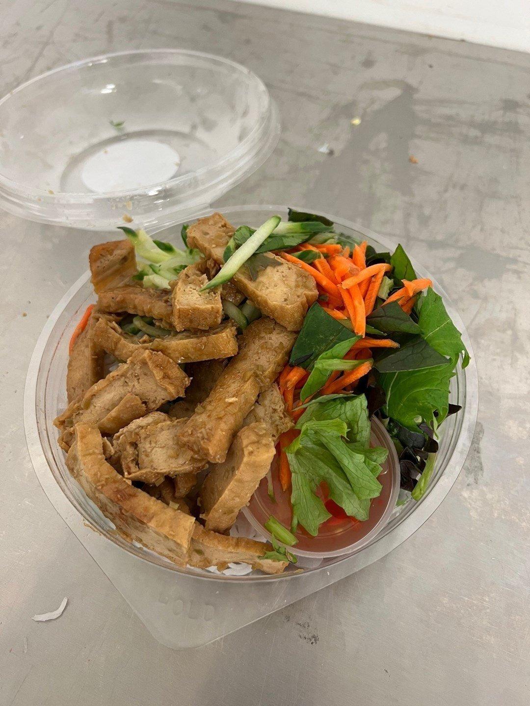 Vietnamese Tofu Salad Bowl