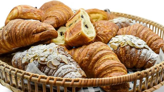 Croissant Box (Box of 10)