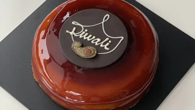 Diwali Salted Caramel Mudcake (7 Inch)