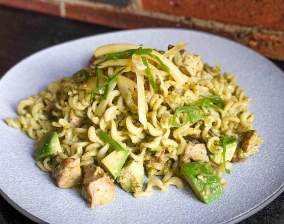 Gluten Free Chicken and Avocado Pasta (500ML)